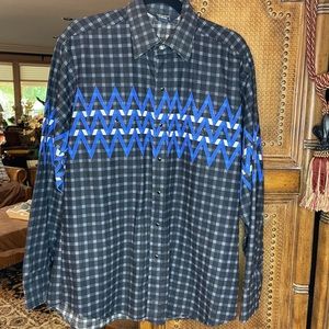 Vintage Brooks and Dunn Western Shirt .Size 16.5-36